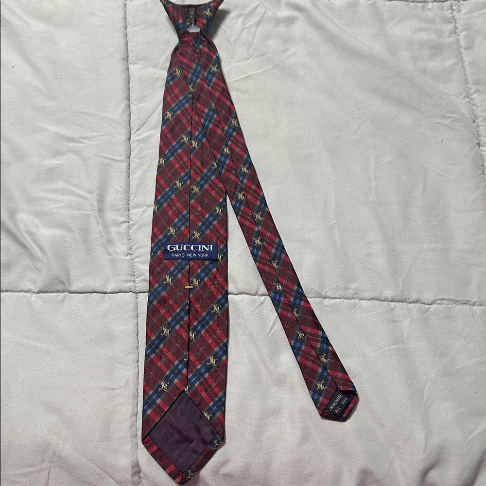 Guccini all silk handmade clip on tie with hunting design.